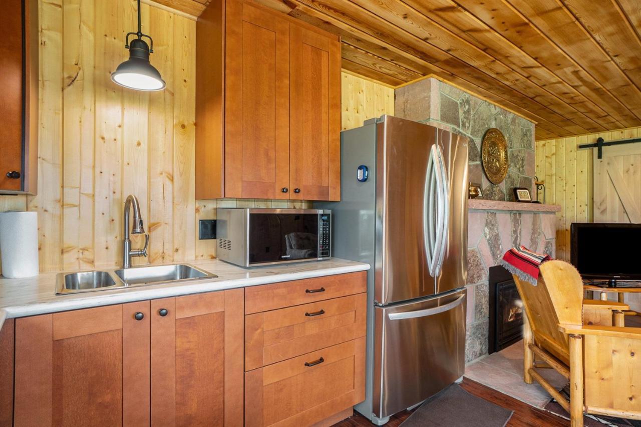 Frontier Mountain Retreat - Monthly Long-Term Vacation Rental 30 Days Minimum -- Estes Park Apts 외부 사진
