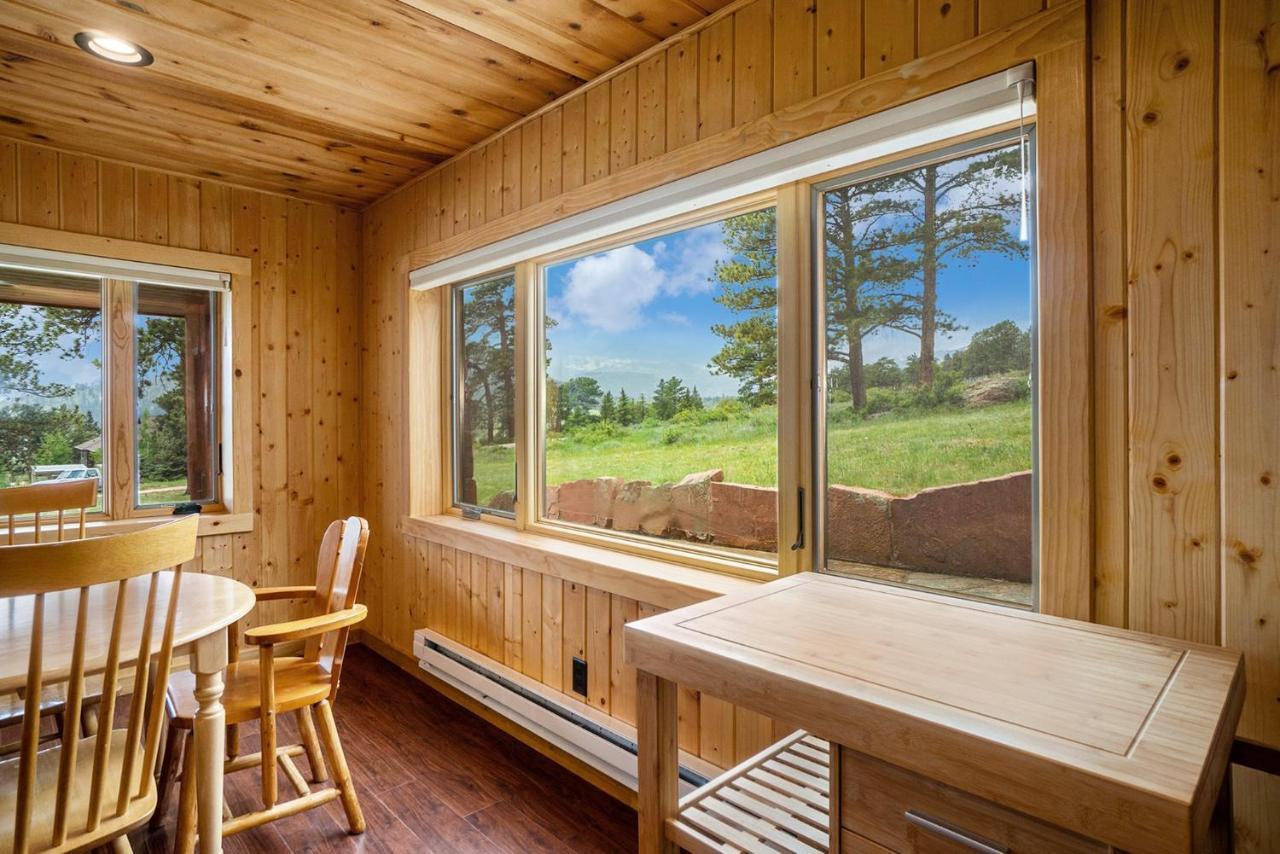 Frontier Mountain Retreat - Monthly Long-Term Vacation Rental 30 Days Minimum -- Estes Park Apts 외부 사진