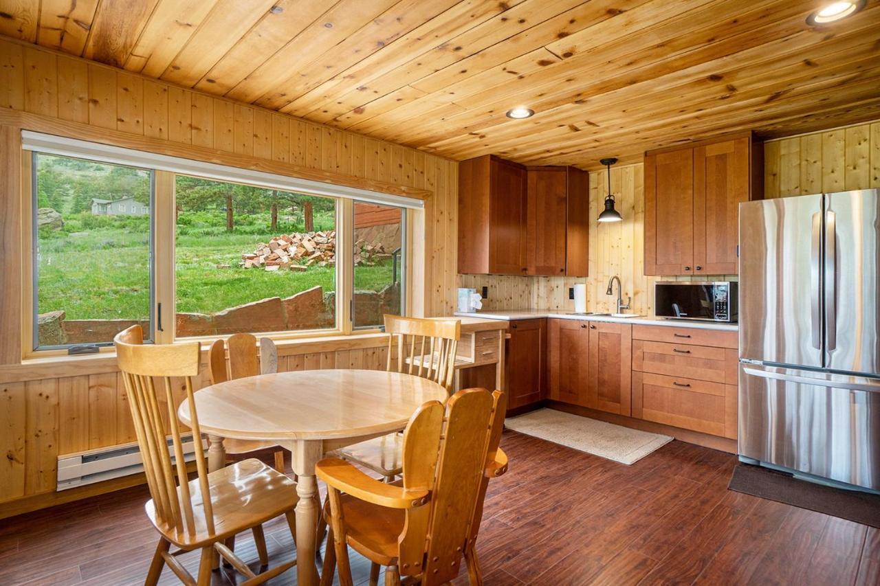 Frontier Mountain Retreat - Monthly Long-Term Vacation Rental 30 Days Minimum -- Estes Park Apts 외부 사진
