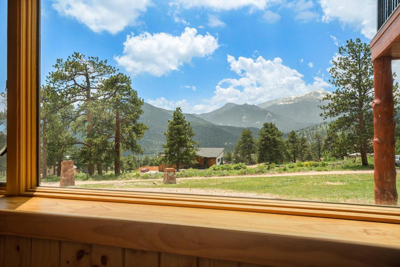 Frontier Mountain Retreat - Monthly Long-Term Vacation Rental 30 Days Minimum -- Estes Park Apts 외부 사진