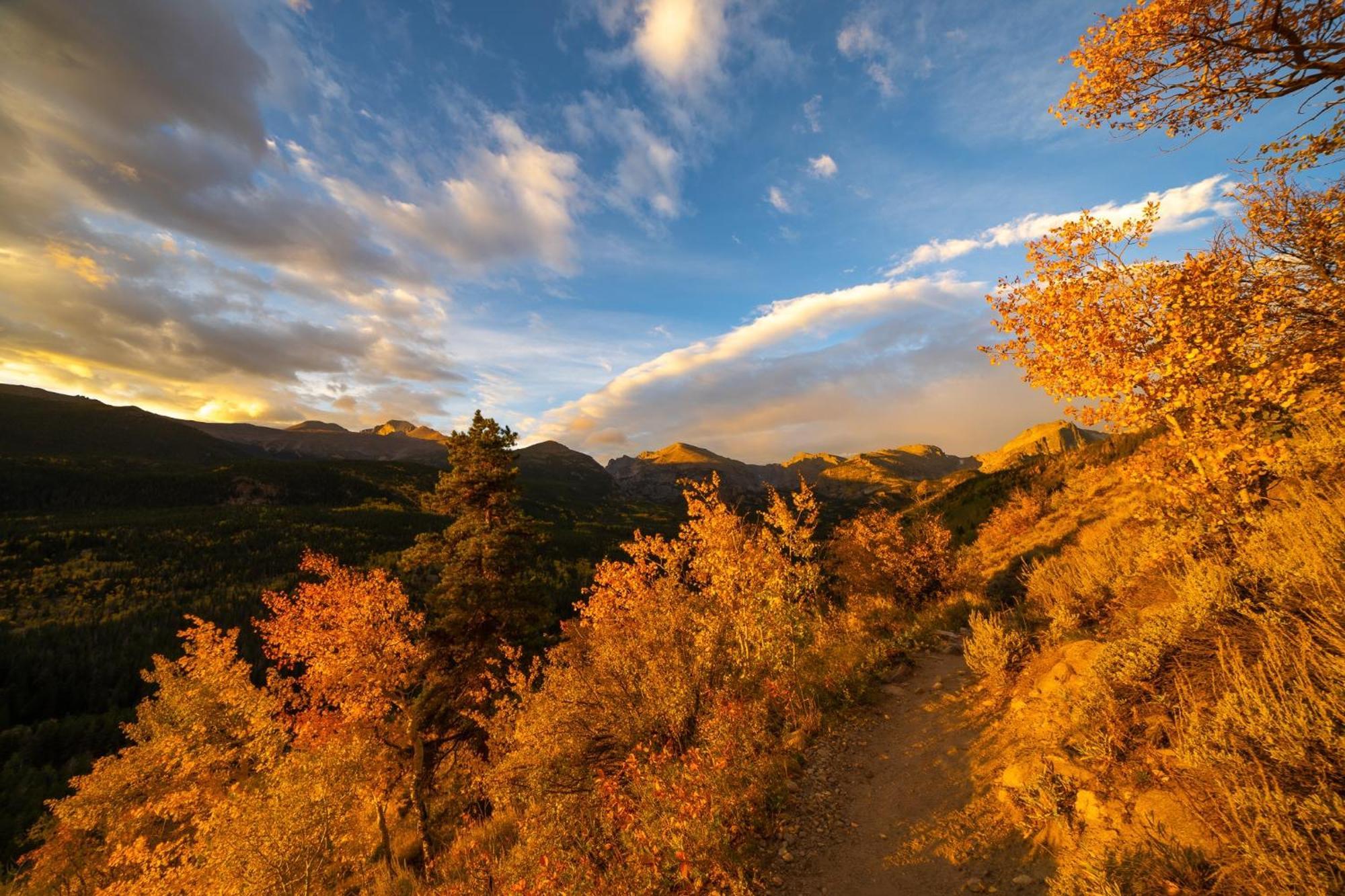 Frontier Mountain Retreat - Monthly Long-Term Vacation Rental 30 Days Minimum -- Estes Park Apts 외부 사진